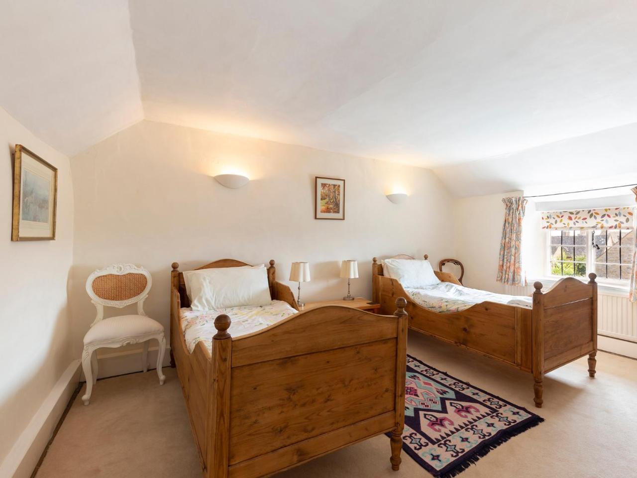 Pilgrim Cottage Bourton on the Hill Buitenkant foto